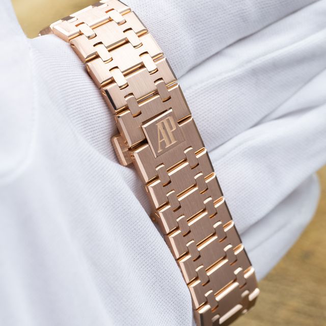 Audemars Piguet Royal Oak 26320OR.OO.1220OR.01 Image 3